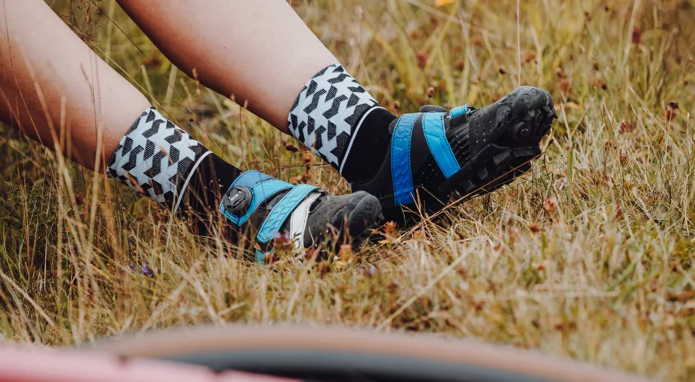 Riot MTB  Black/Blue