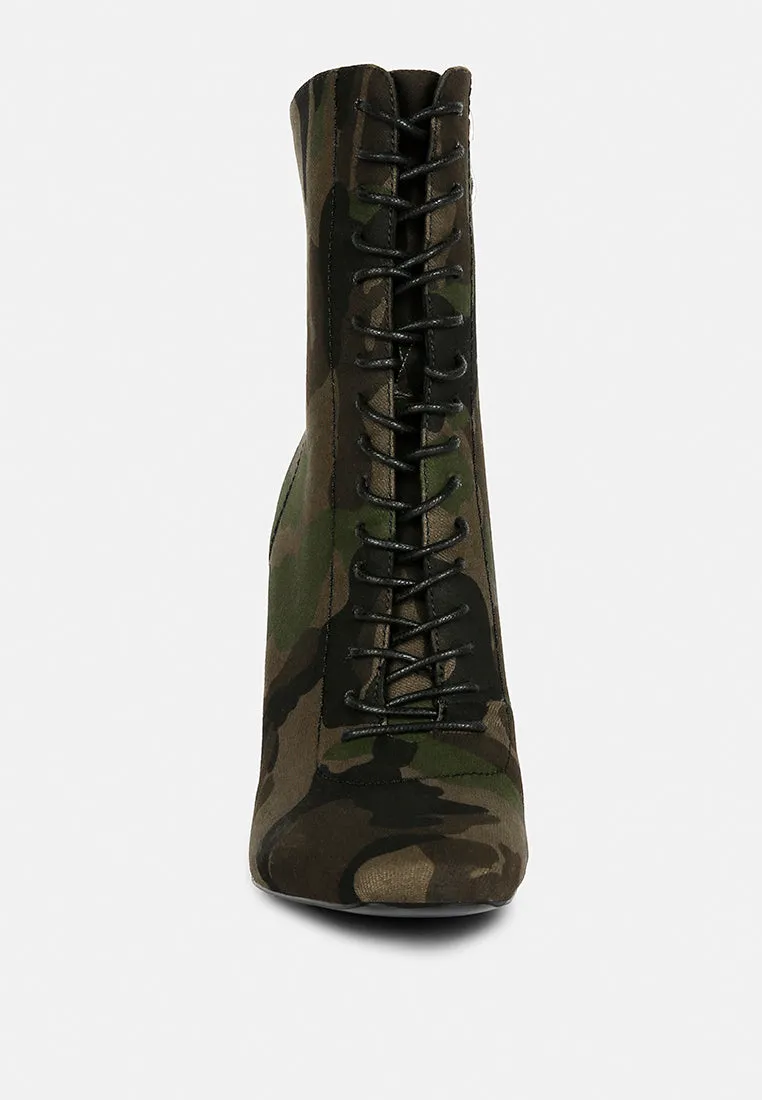 WYNDHAM Camouflage Lace Up Leather Ankle Boots